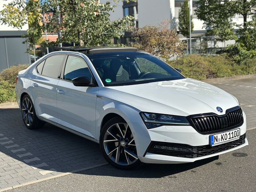 Skoda Superb 151.000 km 28.650 € Nürnberg 90419