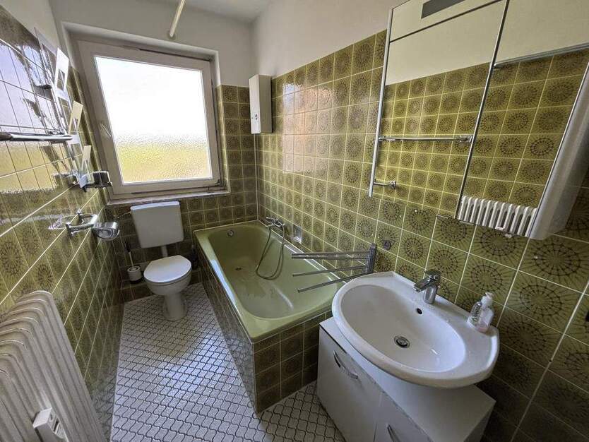 RESERVIERT***Weitsicht & eine Investition mit Weitblick***3-Zimmer-Erbpacht-Wohnung*** 3 zimmer