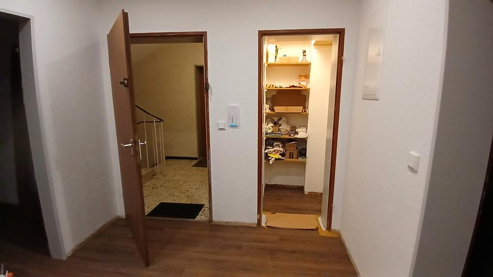 Etagenwohnung Nürnberg Gebersdorf - 3 Zimmer, 83 m&sup2;, 1.245&euro; | Angebot:27598954