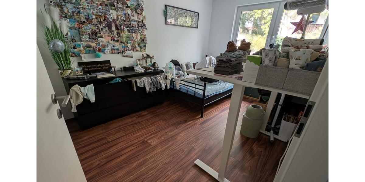 Etagenwohnung Zirndorf - 3.5 Zimmer, 120 m&sup2;, 1.490&euro; | Angebot:26478206