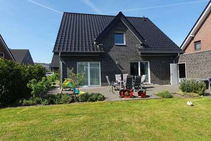Haus zum Mieten in Nordwalde 1.700 € 176 m²