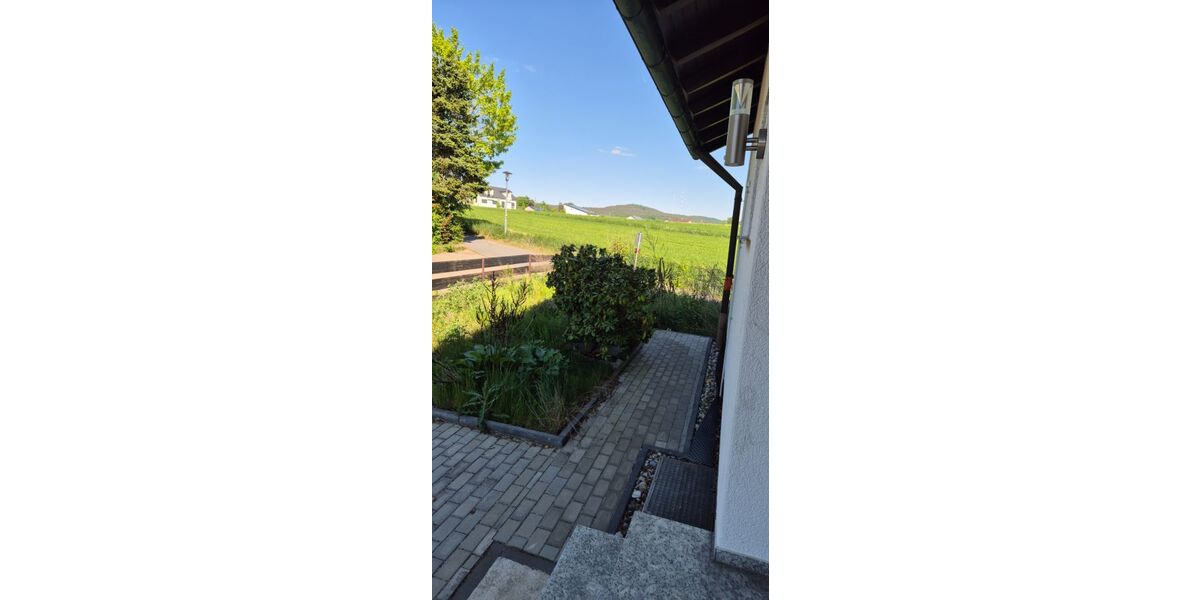 Kinderfreundliches, sehr helles EFH für eine große Familie mit 2 separaten Wohnungen - OHNE MAKLER 7 zimmer