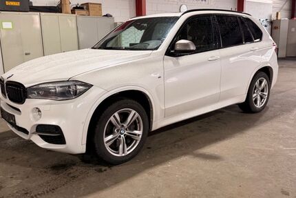 BMW X5 M50 206.400 km 22.900 &euro; Wilhermsdorf 91452