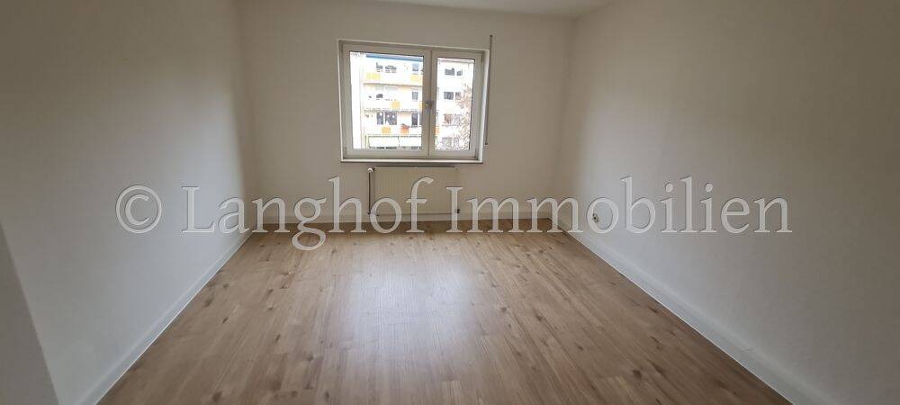 Etagenwohnung Nürnberg St Johannis - 4 Zimmer, 108 m&sup2;, 1.080&euro; | Angebot:26930313