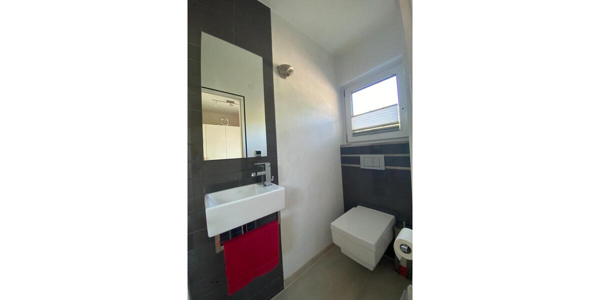 Umfangreich modernisiertes Reiheneckhaus mit Solaranlage&Klima 4 zimmer