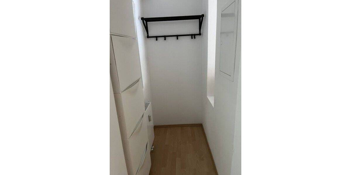 Etagenwohnung Erlangen Innenstadt - 2 Zimmer, 76 m&sup2;, 950&euro; | Angebot:26730833