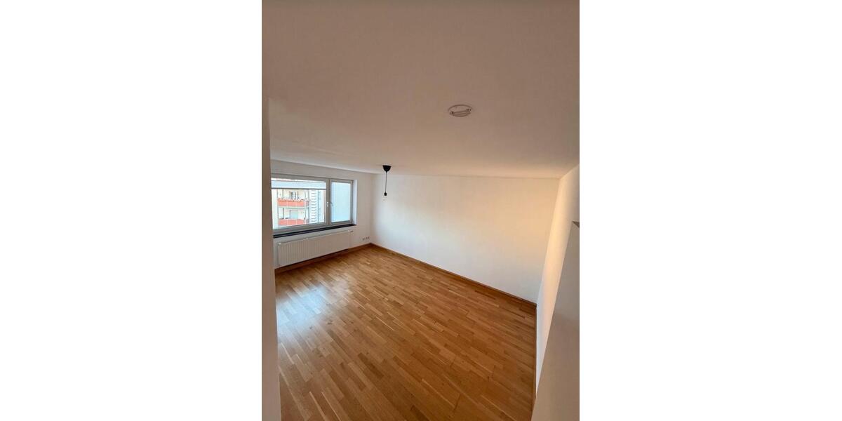 Etagenwohnung Nürnberg Gleißhammer - 2 Zimmer, 50 m&sup2;, 750&euro; | Angebot:27609591