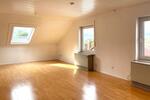 Dachgeschoßwohnung Röttenbach - 3 Zimmer, 95 m&sup2;, 690&euro; | Angebot:26208339