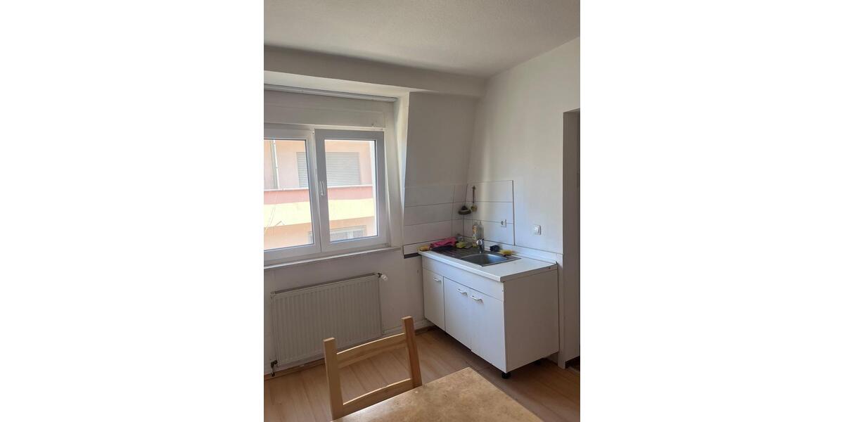 Etagenwohnung Nürnberg Gebersdorf - 20 Zimmer, 110 m&sup2;, 460&euro; | Angebot:25636556