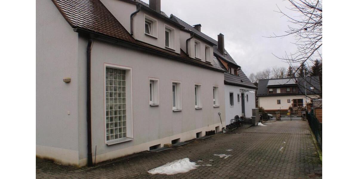 Erdgeschoßwohnung Lauf an der Pegnitz - 3 Zimmer, 90 m&sup2;, 289.000&euro; | Angebot:25009942