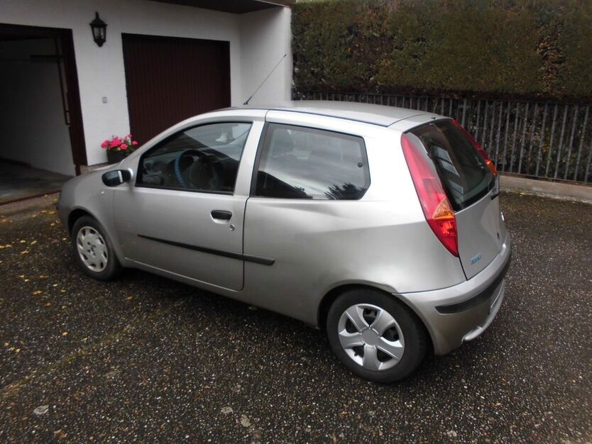 Fiat Punto 93.106 km 1.600 € Schwarzenbruck 90592