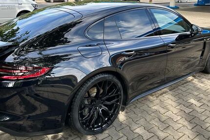 Porsche Panamera 107.000 km 58.500 € Nürnberg 90419