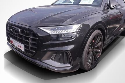 Audi Q8 17.900 km 77.880 € Erlangen 91058