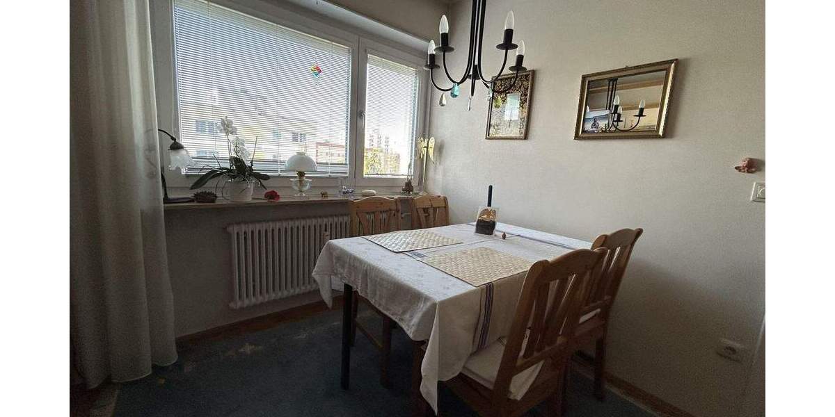 Etagenwohnung Erlangen Sieglitzhof - 3 Zimmer, 78 m&sup2;, 285.000&euro; | Angebot:25601987