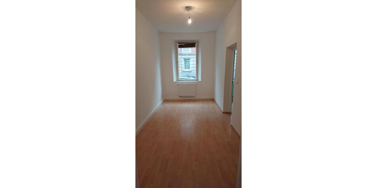 Erdgeschoßwohnung Nürnberg Gleißhammer - 2.5 Zimmer, 64 m&sup2;, 775&euro; | Angebot:26104136