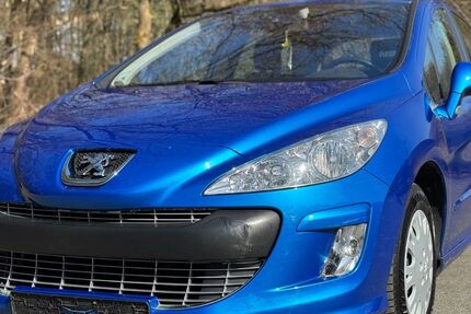 Peugeot 308 75.000 km 2.990 &euro; Eckental 90542