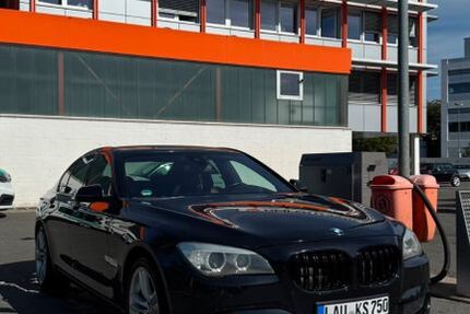 BMW 750 261.500 km 19.000 &euro; Schwaig 90571