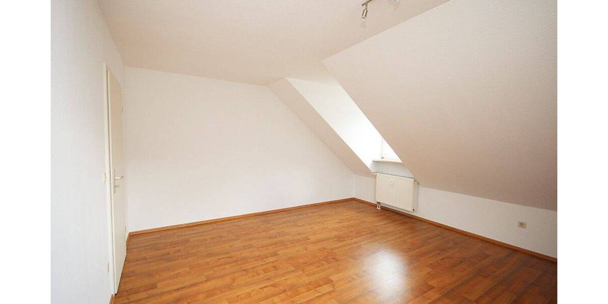 Etagenwohnung Altdorf - 3 Zimmer, 76 m&sup2;, 243.000&euro; | Angebot:26891328