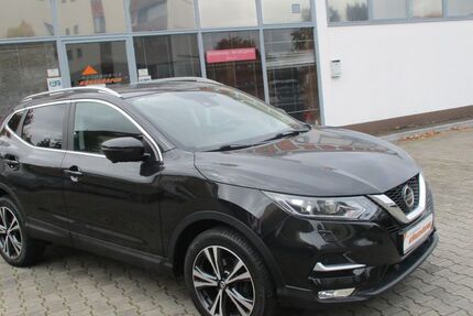 Nissan Qashqai 33.000 km 16.900 € Oberasbach 90522