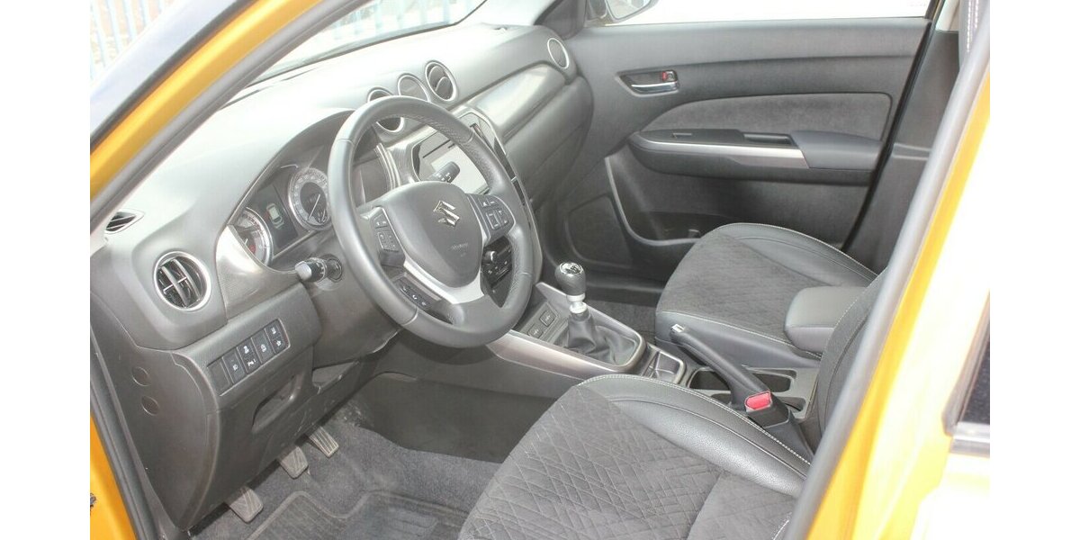 Suzuki Vitara 1.4 Mild-Hybrid Comfort+ 4x2 35.000 km 18.990 &euro; Fürth 90763