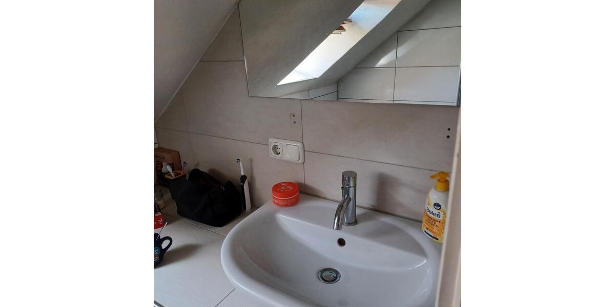 Dachgeschoßwohnung Fürth Atzenhof - 1 Zimmer, 45 m&sup2;, 470&euro; | Angebot:25417579