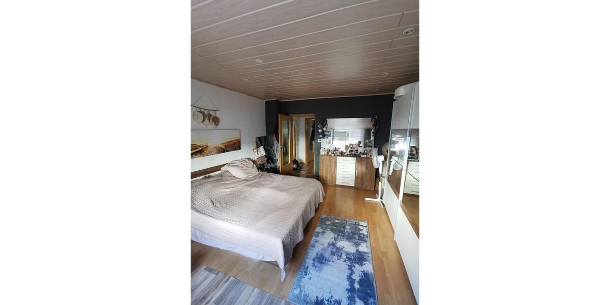 Etagenwohnung Nürnberg Hasenbuck - 3 Zimmer, 73 m&sup2;, 1.200&euro; | Angebot:27603972