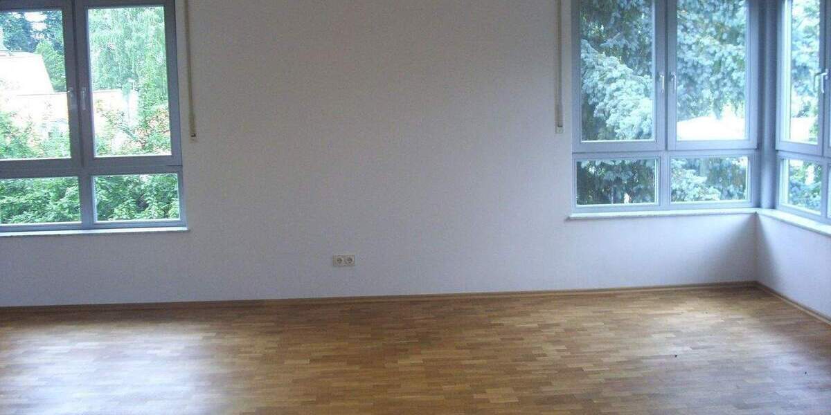 Etagenwohnung Erlangen Burgberg - 2 Zimmer, 90 m&sup2;, 499.500&euro; | Angebot:26242908