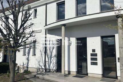 Büro in Fürth 2.240 € 182 m² zimmer