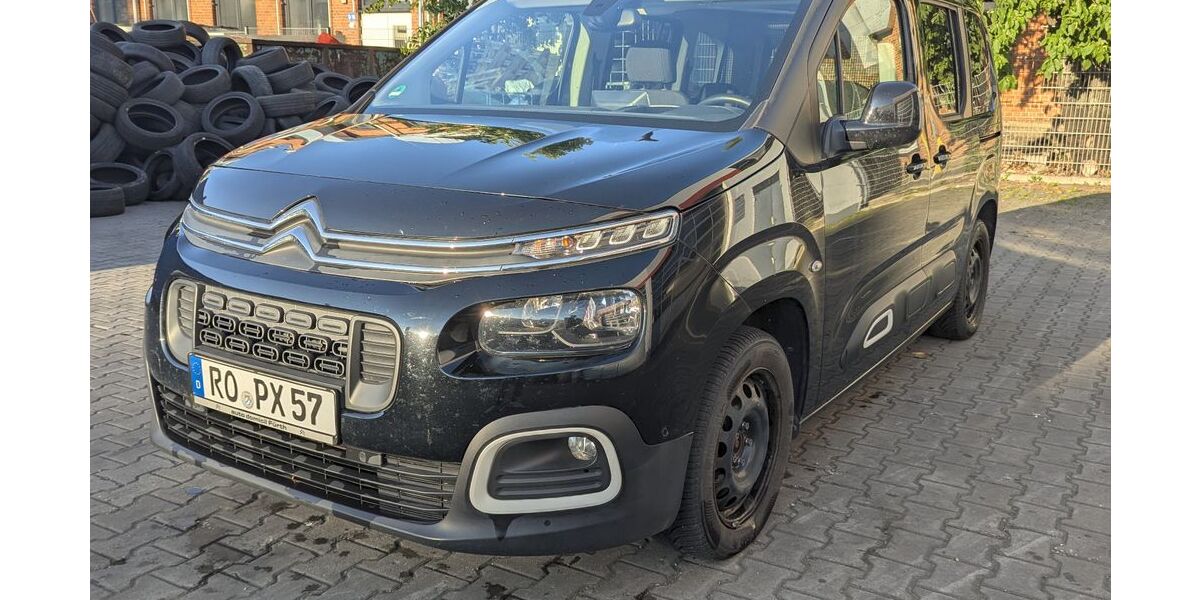 Citroen Berlingo 75.720 km 15.700 &euro; Nürnberg 90443