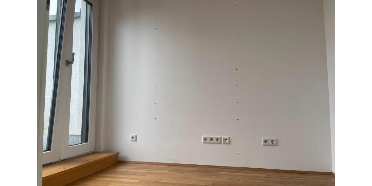 Einfamilienhaus Nürnberg Schnepfenreuth - 3.5 Zimmer, 101 m&sup2;, 1.800&euro; | Angebot:27612575