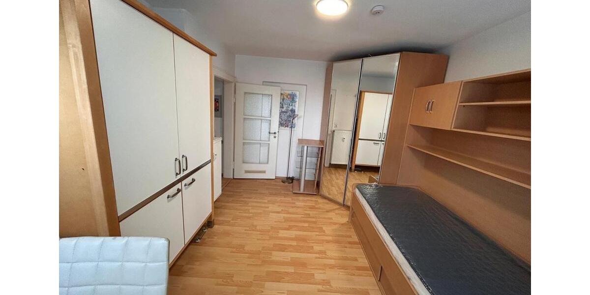 Etagenwohnung Erlangen Am Anger - 1 Zimmer, 22 m&sup2;, 665&euro; | Angebot:25403412