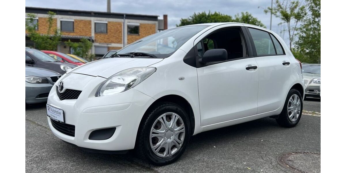 Toyota Yaris 178.500 km 2.799 &euro; Nürnberg 90441