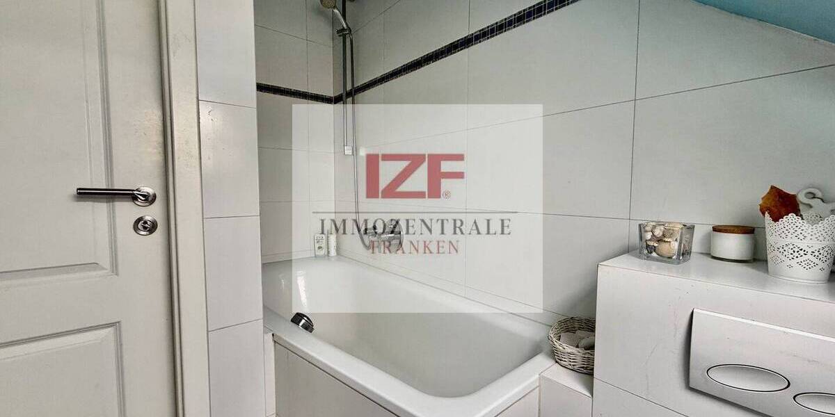 Reihenendhaus Erlangen Eltersdorf - 5 Zimmer, 117 m&sup2;, 495.000&euro; | Angebot:26874883