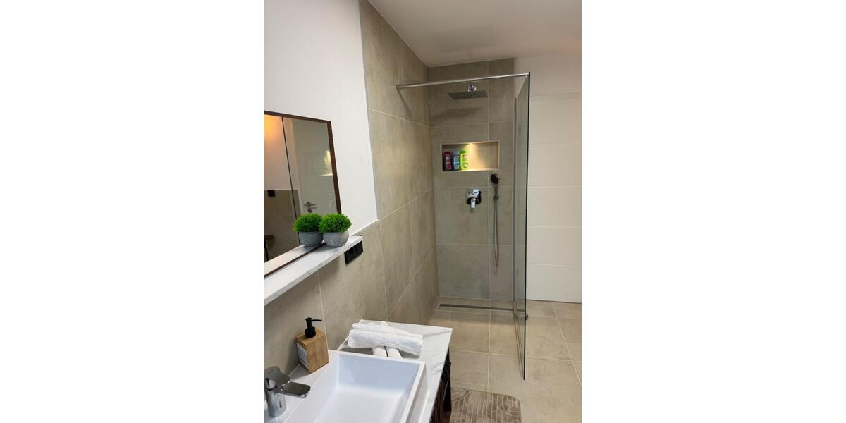 Doppelhaushälfte Schwabach - 2 Zimmer, 75 m&sup2;, 1.450&euro; | Angebot:27614210