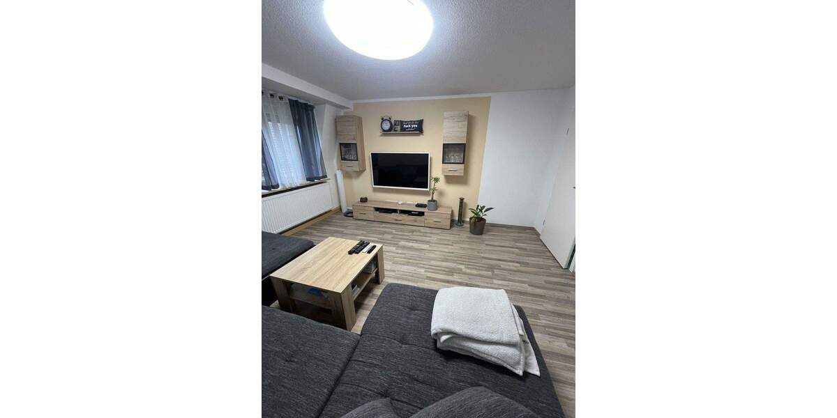 Etagenwohnung Zirndorf - 4 Zimmer, 100 m&sup2;, 270.000&euro; | Angebot:25760378