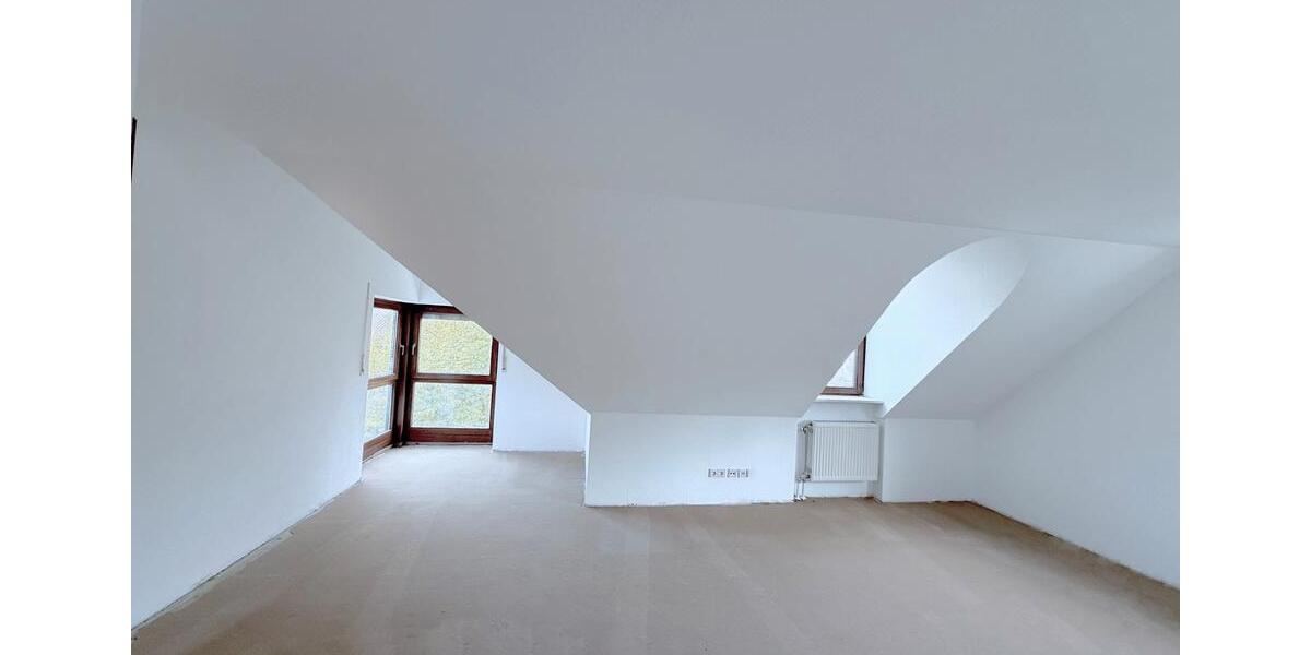 Doppelhaushälfte Nürnberg Erlenstegen - 12 Zimmer, 312 m&sup2;, 1.210.000&euro; | Angebot:27102031