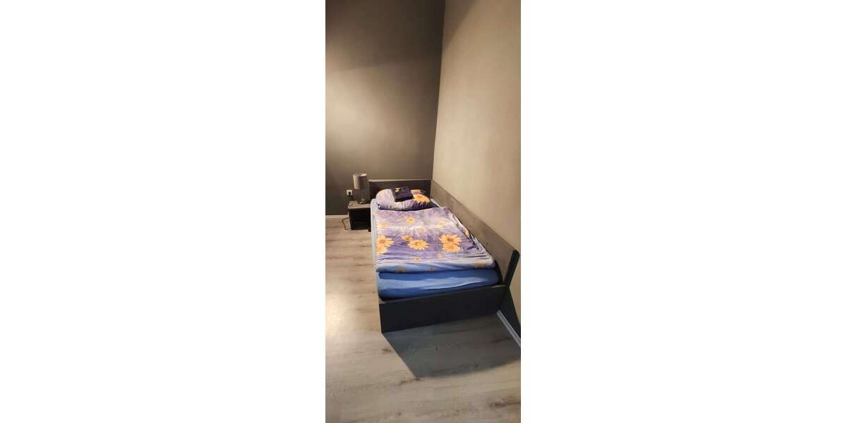 Etagenwohnung Fürth Eigenes Heim - 1 Zimmer, 12 m&sup2;, 340&euro; | Angebot:27177839