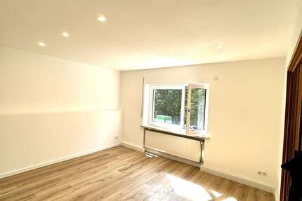 Wohnung zum Kaufen in Roth 329.000 € 98 m² 4 zimmer