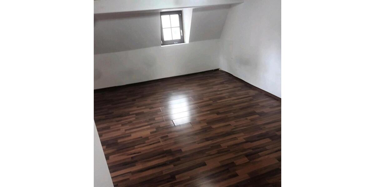 Einfamilienhaus Nürnberg Gibitzenhof - 5 Zimmer, 180 m&sup2;, 1.800&euro; | Angebot:26127549