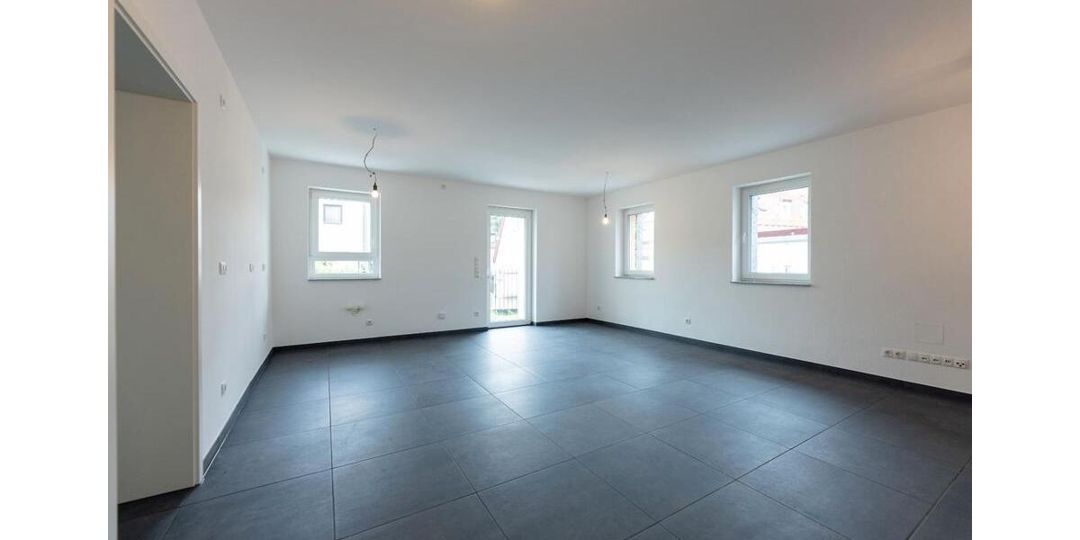 Erdgeschoßwohnung Nürnberg Almoshof - 2 Zimmer, 70 m&sup2;, 1.020&euro; | Angebot:27592074