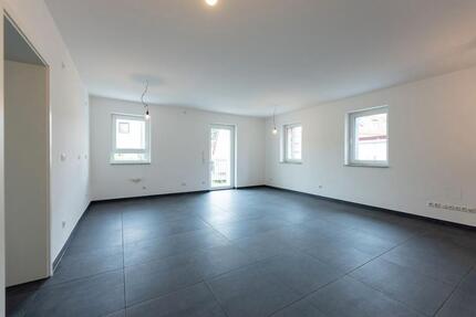 Wohnung Nürnberg Almoshof - 2 Zimmer, 70 m&sup2;, 1.020&euro; | Angebot:27592074