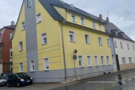 Wohnung Zirndorf - 6 Zimmer, 145 m&sup2;, 270.000&euro; | Angebot:27077343