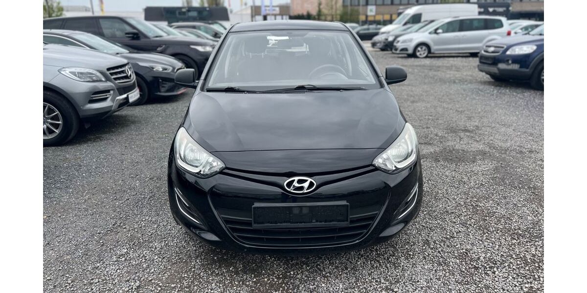 Hyundai i20 181.842 km 2.700 &euro; Nürnberg, Mittelfranken - Wetzendorf 90425
