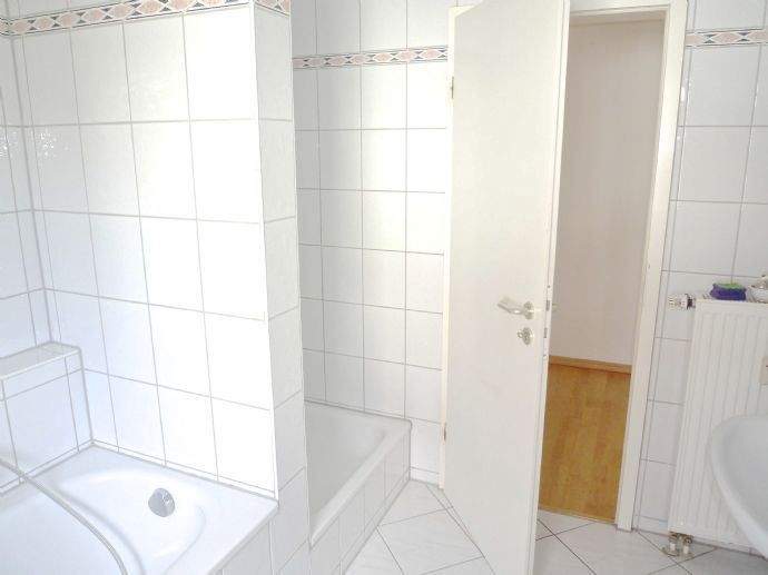 Etagenwohnung Nürnberg Eibach - 3 Zimmer, 98 m&sup2;, 1.300&euro; | Angebot:25567109
