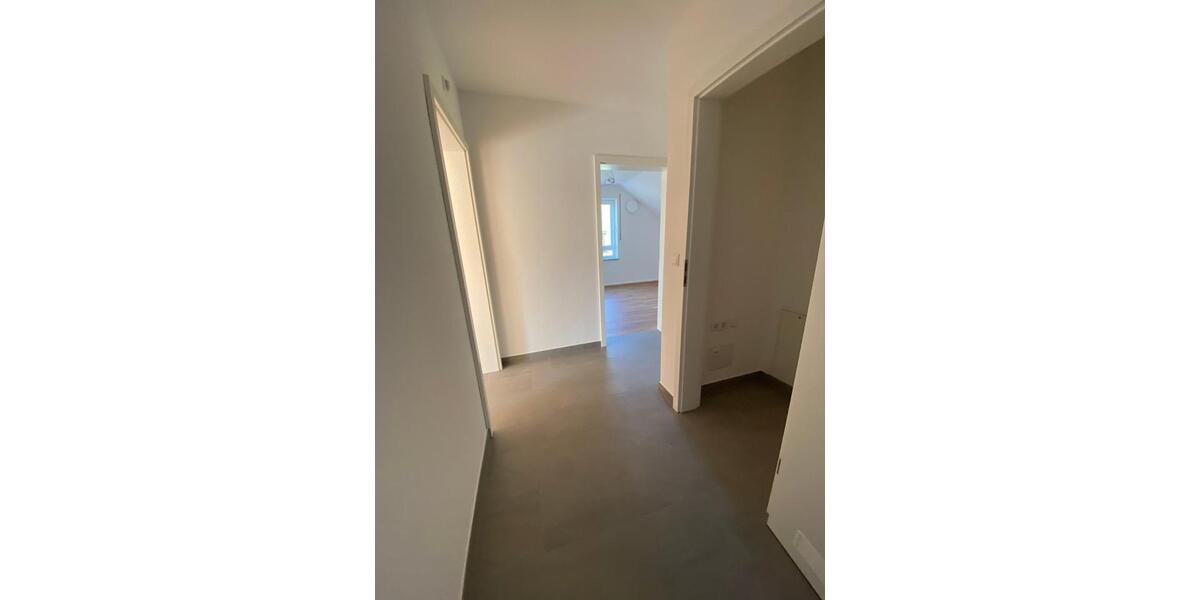 Dachgeschoßwohnung Erlangen Bruck - 2 Zimmer, 59 m&sup2;, 1.000&euro; | Angebot:26413568