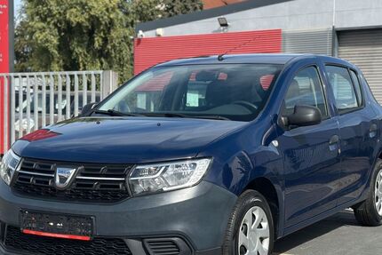 Dacia Sandero 76.000 km 2.990 &euro; Nürnberg 90431
