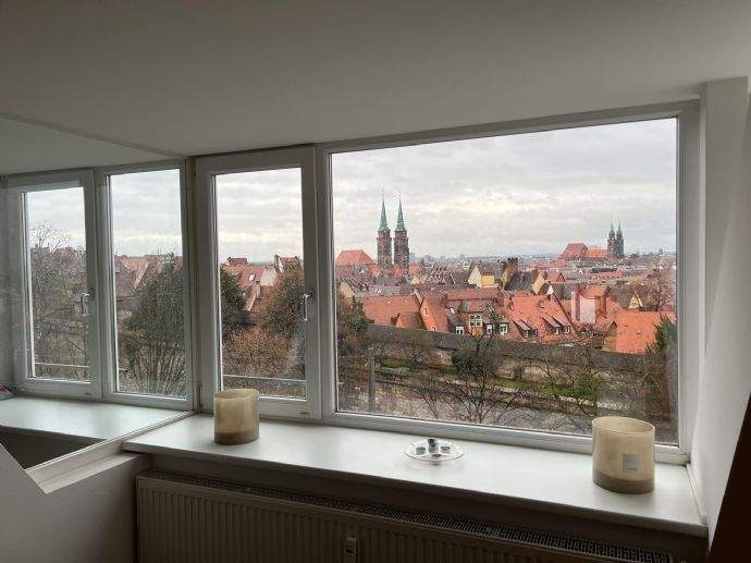 Rarität ! Traumwohnung in Traumlage Nürnberg-Johannis mit Blick über die Dächer von Nürnberg inkl. Burgblick 4 zimmer