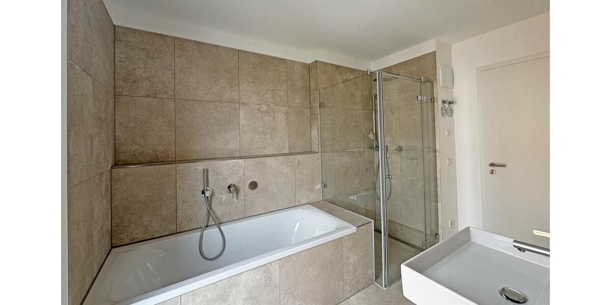 Etagenwohnung Nürnberg Almoshof - 3 Zimmer, 74 m&sup2;, 1.300&euro; | Angebot:26420662