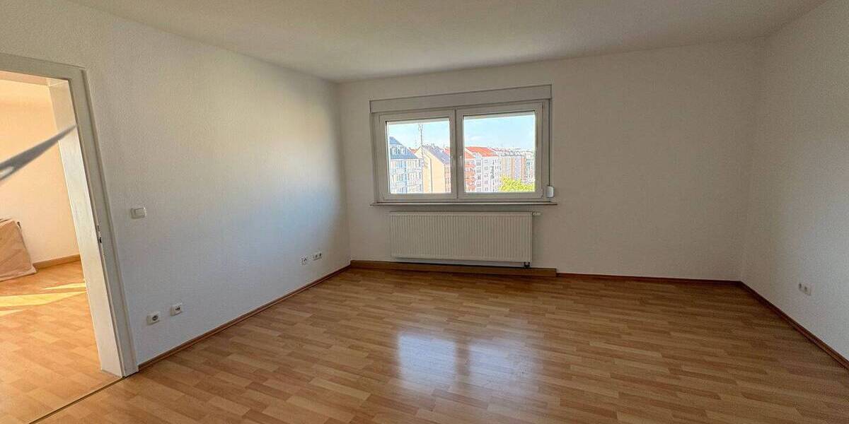 Etagenwohnung Nürnberg Rennweg - 3 Zimmer, 91 m&sup2;, 1.100&euro; | Angebot:26930316
