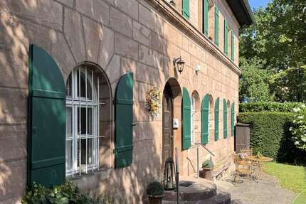 Haus Nürnberg Hasenbuck - 11 Zimmer, 320 m&sup2;, 1.885.000&euro; | Angebot:26214968